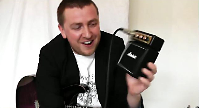 R U Mine – Arctic Monekys – Guitar Lesson – Image Still